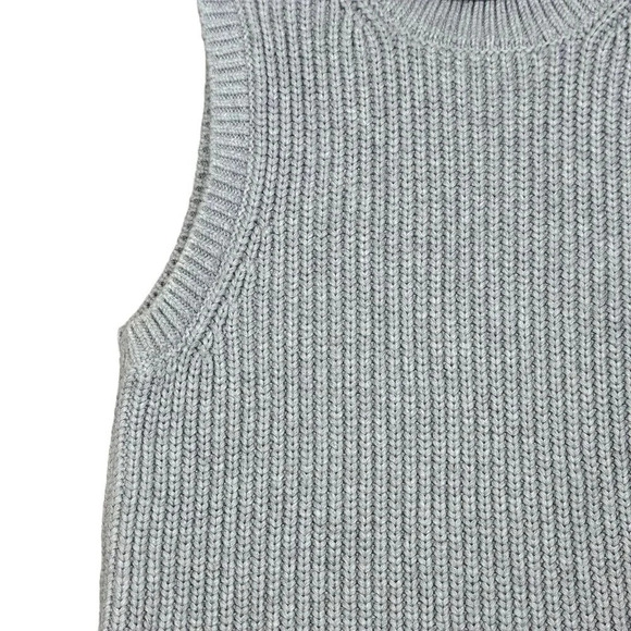 Michael Kors Women’s‎ Sleeveless Turtleneck Sweater Light Gray Size Small - Picture 7 of 10